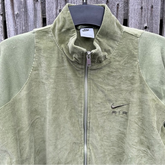 Nike Air Corduroy Fleece Full-Zip Jacket Alligator Olive Green Women’s Large - Picture 4 of 15